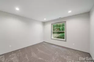 100 Red Twig Ln, Burnsville, NC 28704 - Photo 23