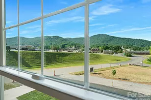 100 Red Twig Ln, Burnsville, NC 28704 - Photo 19