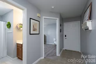 18861 Vineyard Point Ln, Cornelius, NC 28031 - Photo 17