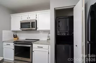 18861 Vineyard Point Ln, Cornelius, NC 28031 - Photo 23