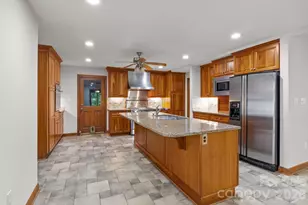 19322 Yachtman Dr, Cornelius, NC 28031 - Photo 23