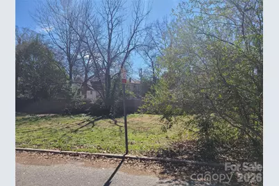 702 S Chester Street, Gastonia, NC 28052 - Photo 3