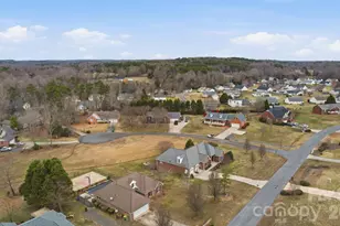 794 Hathcock Glen Dr, Oakboro, NC 28129 - Photo 3