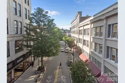 84 W Walnut Street #405, Asheville, NC 28801 - Photo 5