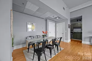 84 W Walnut St, Asheville, NC 28801 - Photo 17