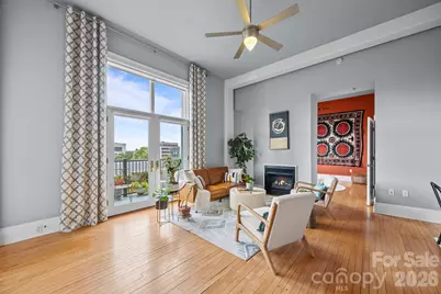 84 W Walnut Street #405, Asheville, NC 28801 - Photo 9