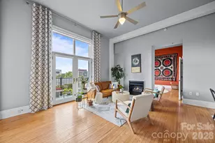 84 W Walnut St, Asheville, NC 28801 - Photo 9