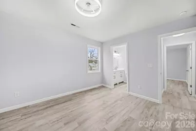 411 N Mulberry Street, Cherryville, NC 28021 - Photo 11