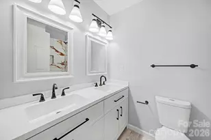 411 N Mulberry St, Cherryville, NC 28021 - Photo 13