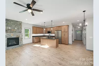 100 Red Twig Lane #Unit 101, Burnsville, NC 28704 - Photo 9