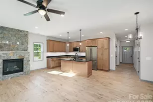 100 Red Twig Ln, Burnsville, NC 28704 - Photo 9