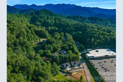 100 Red Twig Lane #Unit 101, Burnsville, NC 28704 - Photo 37