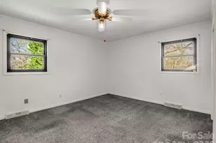 711 N Oak St, Lincolnton, NC 28092 - Photo 25