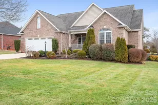 129 Postell Dr, Statesville, NC 28625 - Photo 3