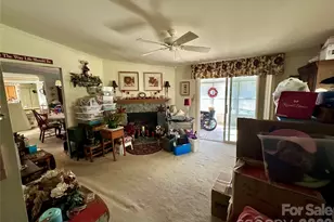 308 Riverwind Dr, Hendersonville, NC 28739 - Photo 3