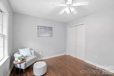 6803 Pencade Lane, Charlotte, NC 28215 - Photo 11