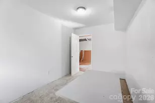 6803 Pencade Ln, Charlotte, NC 28215 - Photo 25