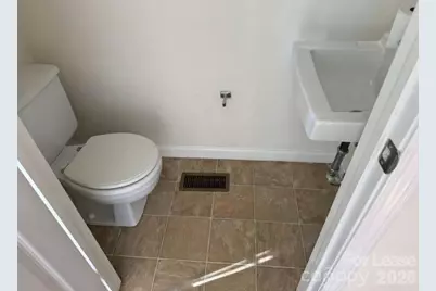 9432 Lexington Circle #G, Charlotte, NC 28213 - Photo 13