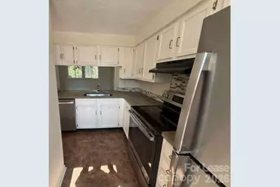 9432 Lexington Circle #G, Charlotte, NC 28213 - Photo 5