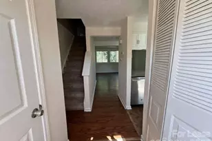 9432 Lexington Cir, Charlotte, NC 28213 - Photo 15