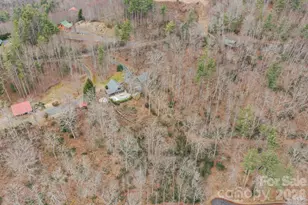 560 Falcon Ridge Dr, West Jefferson, NC 28694 - Photo 41