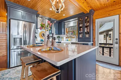 560 Falcon Ridge Drive, West Jefferson, NC 28694 - Photo 13