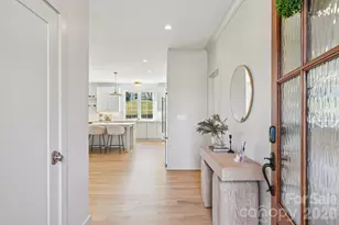 5876 Wedgewood Dr, Charlotte, NC 28210 - Photo 5