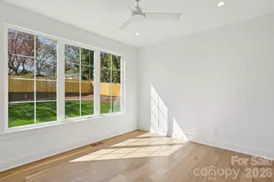 5876 Wedgewood Dr, Charlotte, NC 28210 - Photo 17