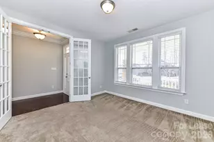 4316 Hubbard Rd, Charlotte, NC 28269 - Photo 9