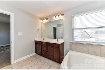 4316 Hubbard Road, Charlotte, NC 28269 - Photo 29