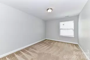 4316 Hubbard Rd, Charlotte, NC 28269 - Photo 35