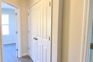 320 Peachtree Rd, Charlotte, NC 28216 - Photo 13