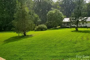 1855 Eastbrook Cir, Morganton, NC 28655 - Photo 31