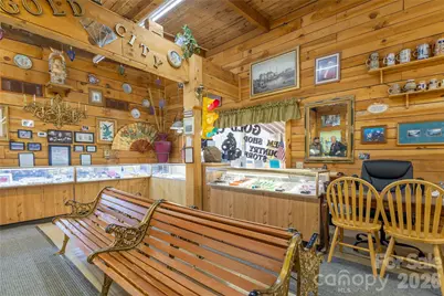 9410 Sylva Road, Franklin, NC 28734 - Photo 13