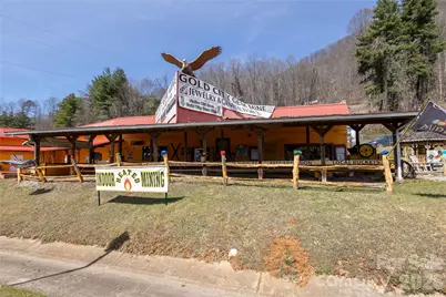 9410 Sylva Road, Franklin, NC 28734 - Photo 23