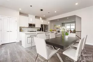 657 Uwharrie River Rd, Charlotte, NC 28211 - Photo 7