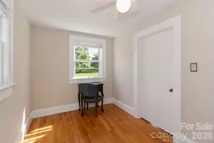 216 31st Ave NW, Hickory, NC 28601 - Photo 23