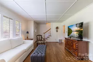 216 31st Ave NW, Hickory, NC 28601 - Photo 5
