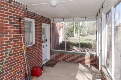 216 31st Avenue NW, Hickory, NC 28601 - Photo 29