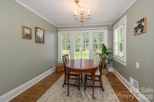 216 31st Ave NW, Hickory, NC 28601 - Photo 9