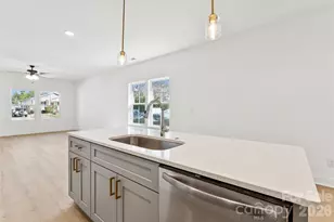 338 Walnut St, Rock Hill, SC 28027 - Photo 15