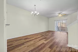 8031 Stoneham Ct, Matthews, NC 28105 - Photo 11