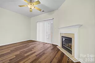 8031 Stoneham Ct, Matthews, NC 28105 - Photo 9