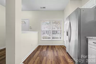 8031 Stoneham Court, Matthews, NC 28105 - Photo 3