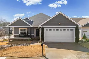 614 Downing Wy, Landrum, SC 29356 - Photo 1