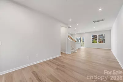 6013 Longar Lane, Charlotte, NC 28269 - Photo 5