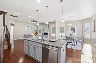 226 Hawks Creek Pkwy, Fort Mill, SC 29708 - Photo 11