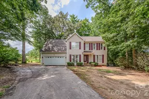 303 Theron Ct, Candler, NC 28715 - Photo 39