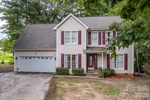 303 Theron Ct, Candler, NC 28715 - Photo 1