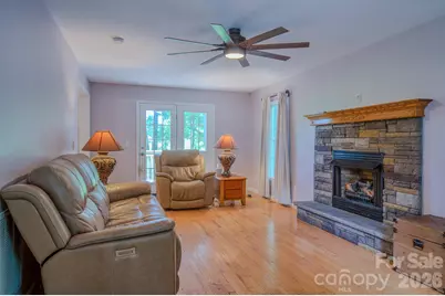 303 Theron Court, Candler, NC 28715 - Photo 5